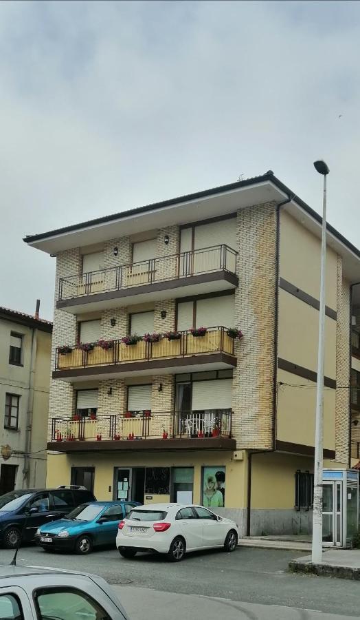 Apartamento Rio Agueera En Guriezo, Next To Castro Urdiales Y Bilbao Adino 외부 사진